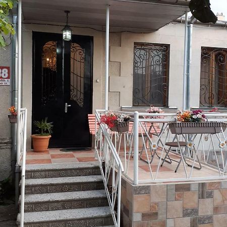 Orion Kutaisi Apartment Екстериор снимка