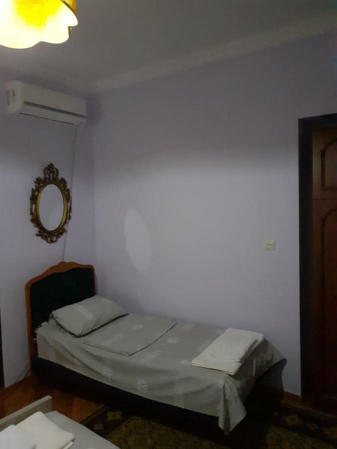 Orion Kutaisi Apartment Екстериор снимка